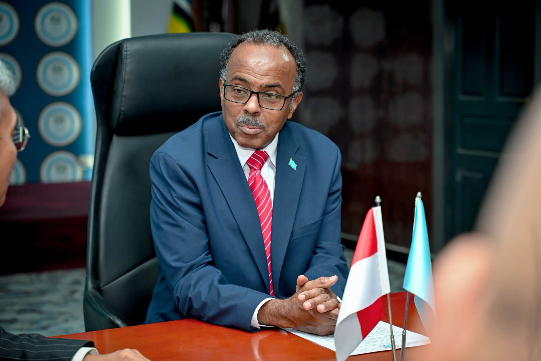 Wasiiru-dowlaha Arrimaha Dibadda oo qaabilay Danjiraha Indonesia