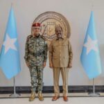 Madaxweyne Xasan Sheekh oo qaabilay Taliyaha Ciidanka Qalabka Sida ee Jabuuti