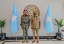 Madaxweyne Xasan Sheekh oo qaabilay Taliyaha Ciidanka Qalabka Sida ee Jabuuti