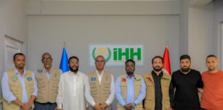 Somalia, Turkish Charity Launch Cash Aid Program for Vulnerable Orphans