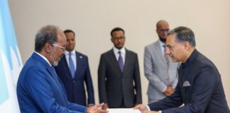 Indian ambassador begins diplomatic mission in Somalia