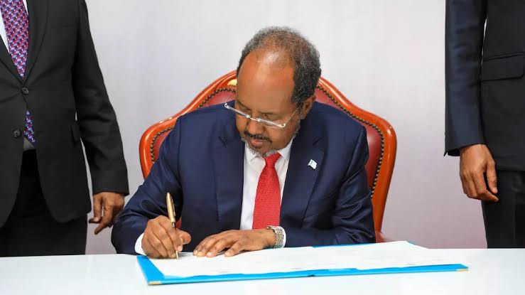 Soomaaliya oo si rasmi ah u ansixisay ku biirista Aagga Ganacsiga Xorta ah ee Afrika (AfCFTA)