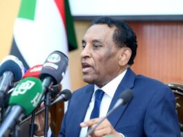 Ra’iisul Wasaaraha Suudaan oo sheegay in wada-hadallada siyaasadeed ay dhawaan bilaabanayaan