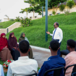 Madaxweyne Xasan Sheekh oo la kulmay 10-ka arday ee ugu sarreeya imtixaanka fasalka 12-aad