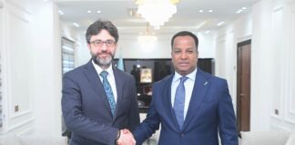 Wasiirka Arrimaha Dibadda oo kulan sagootin ah la yeeshay Safiirka Türkiye