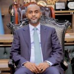 Guddoomiyaha Golaha Shacabka oo qaabilay Danjiraha Shiinaha u fadhiya Soomaaliya