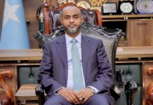 Guddoomiyaha Golaha Shacabka oo La Kulmay Safiirka Qatar ee Soomaaliya
