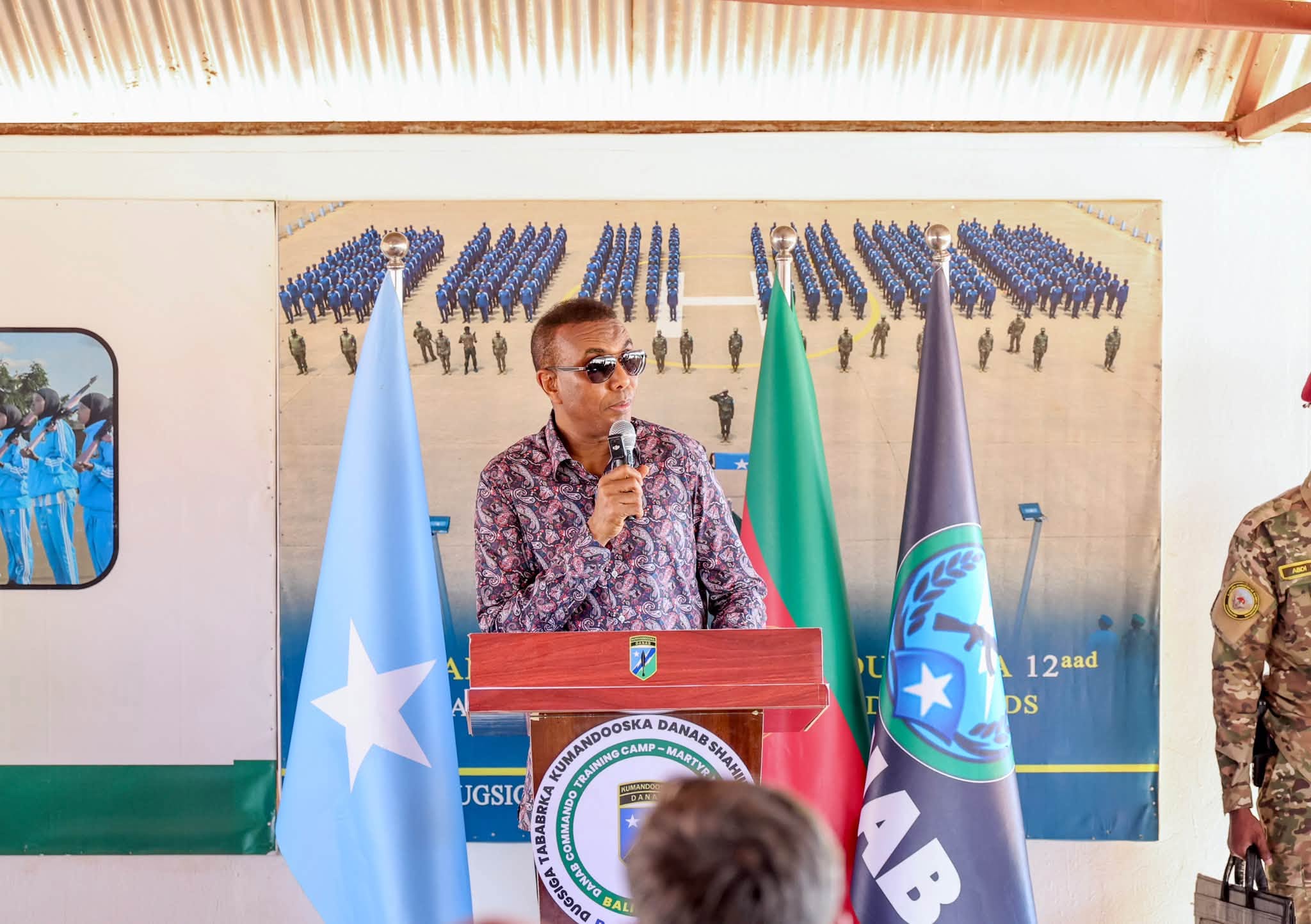 Ra’iisul Wasaare Xamsa oo Ciidamada Ugu Baaqay Inaysan Cadowga Dhabar Jeedin