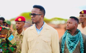 Wasiiru Dowlaha Gaashaandhigga oo Tababar Feer-celin ah u Soo Xiray Ciidamo ka Tirsan Guutada 232-aad