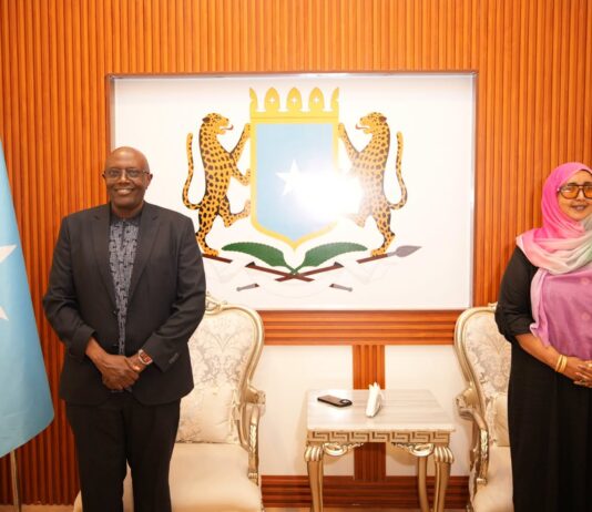 Soomaaliya iyo Uganda oo Muqdisho ku qabanaya shirka Guddiga Joogtada ah ee Wadajirka ah